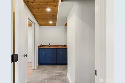 27830 Manzanita Beach Road SW, Vashon, WA 98070 - Photo 22