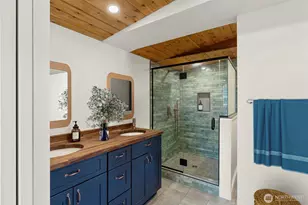 27830 Manzanita Beach Rd SW, Vashon, WA 98070 - Photo 8