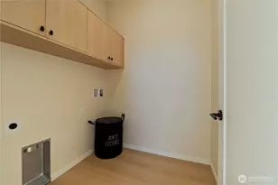 10328 14th Ave NW, Seattle, WA 98177 - Photo 16