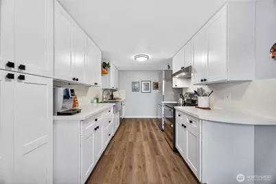 1020 5th Avenue S #2, Edmonds, WA 98020 - Photo 1