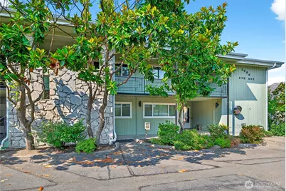 1020 5th Avenue S #2, Edmonds, WA 98020 - Photo 4