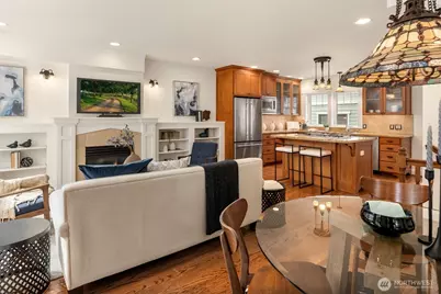 1406 N 38th Street, Seattle, WA 98103 - Photo 12