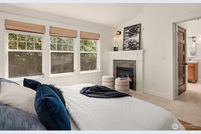 1406 N 38th Street, Seattle, WA 98103 - Photo 22