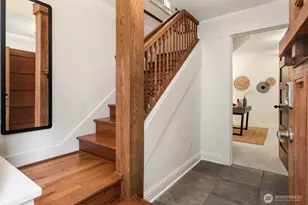 1406 N 38th St, Seattle, WA 98103 - Photo 4