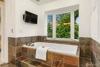 16908 SE Licorice Way, Newcastle, WA 98059 - Photo 20