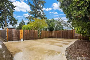 1006 Grant Ave S, Renton, WA 98057 - Photo 28