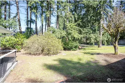 9605 120th Street E, Puyallup, WA 98373 - Photo 30