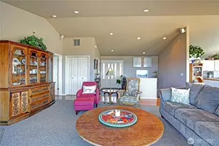 269 Burke Dr, Camano Island, WA 98282 - Photo 16
