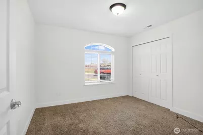 9083 SE Castlewood Drive, Moses Lake, WA 98837 - Photo 36