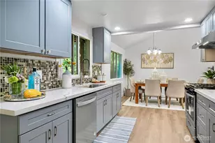 11527 NE 113th Pl, Kirkland, WA 98033 - Photo 6