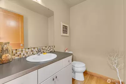 1719 SW Henderson Street, Seattle, WA 98106 - Photo 10