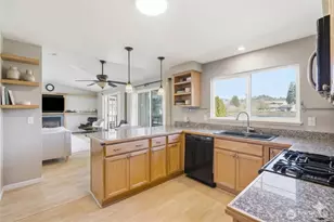 8252 Cowichan Rd, Blaine, WA 98230 - Photo 10