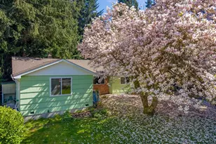 14828 Ashworth Ave N, Seattle, WA 98117 - Photo 28