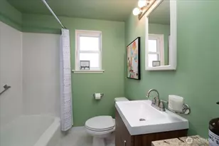 14828 Ashworth Ave N, Seattle, WA 98117 - Photo 16