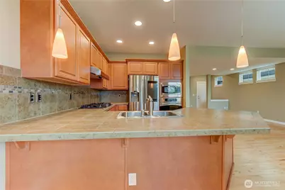 1765 9th Court NE, Issaquah, WA 98029 - Photo 8