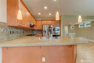 1765 9th Ct NE, Issaquah, WA 98029 - Photo 8