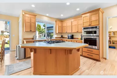 8012 NE 151st Court, Kenmore, WA 98028 - Photo 8