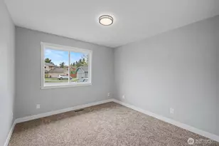 1211 Lotus Ln, Freeland, WA 98249 - Photo 10