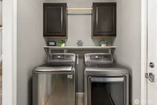 19738 99th St Ct E, Bonney Lake, WA 98931 - Photo 14