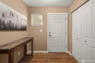 19738 99th St Ct E, Bonney Lake, WA 98931 - Photo 2