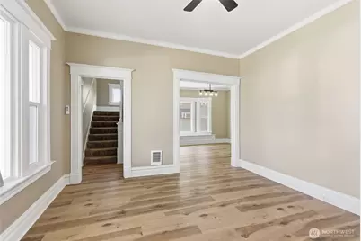 1621 W Knox Avenue, Spokane, WA 99205 - Photo 12