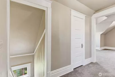 1621 W Knox Avenue, Spokane, WA 99205 - Photo 22