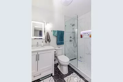 215 SW 183rd Street, Normandy Park, WA 98166 - Photo 16