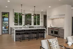 1027 McGilvra Blvd E, Seattle, WA 98112 - Photo 10
