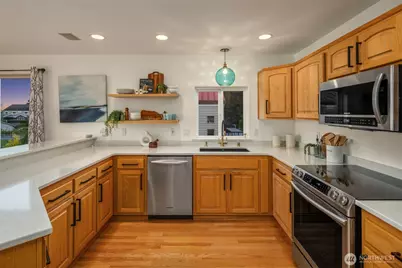 1943 Shore Avenue, Freeland, WA 98249 - Photo 18