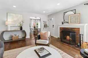 3919 Midvale Ave N, Seattle, WA 98103 - Photo 12