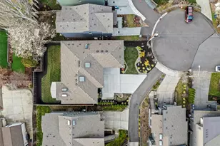 12301 NE 107th St, Kirkland, WA 98033 - Photo 38