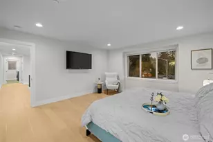 12301 NE 107th St, Kirkland, WA 98033 - Photo 20