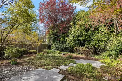 4340 NE 56th Street, Seattle, WA 98105 - Photo 30