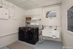 4340 NE 56th St, Seattle, WA 98105 - Photo 24