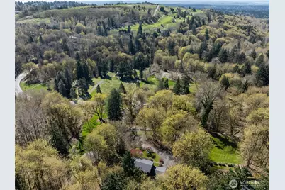 7238 Lakemont Boulevard SE, Bellevue, WA 98006 - Photo 34