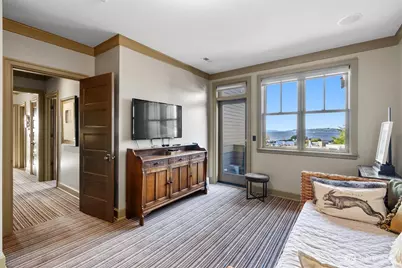 3310 59th Avenue SW #A, Seattle, WA 98116 - Photo 28