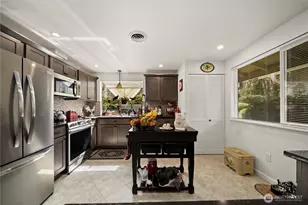 7055 81st St SW, Lakewood, WA 98499 - Photo 14