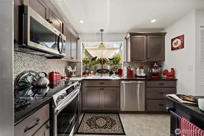 7055 81st Street SW, Lakewood, WA 98499 - Photo 12