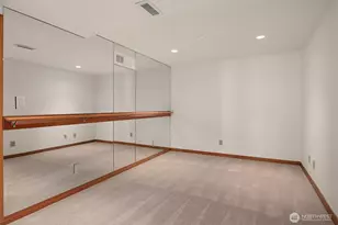 9626 SE 34th St, Mercer Island, WA 98040 - Photo 30