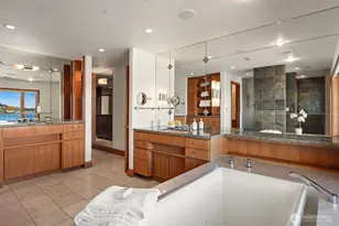 9626 SE 34th St, Mercer Island, WA 98040 - Photo 22