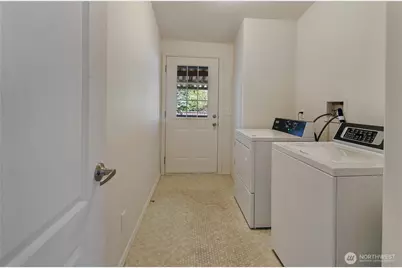 306 E H Street, Shelton, WA 98584 - Photo 14