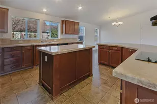 306 E H St, Shelton, WA 98584 - Photo 10