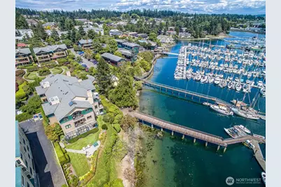 546 Wood Avenue SW #3K, Bainbridge Island, WA 98110 - Photo 40