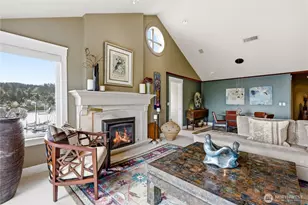 546 Wood Ave SW, Bainbridge Island, WA 98110 - Photo 18