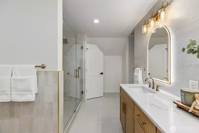 306 NW 45th Street, Seattle, WA 98107 - Photo 22