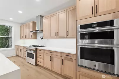 13756 SE 85th Street, Newcastle, WA 98059 - Photo 14