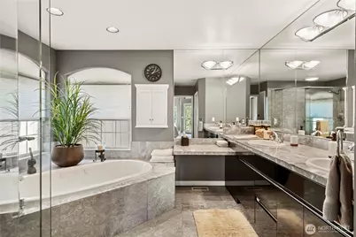 109 211th Place NE, Sammamish, WA 98074 - Photo 16