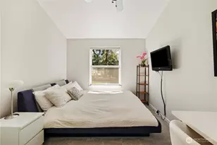 109 211th Pl NE, Sammamish, WA 98074 - Photo 20