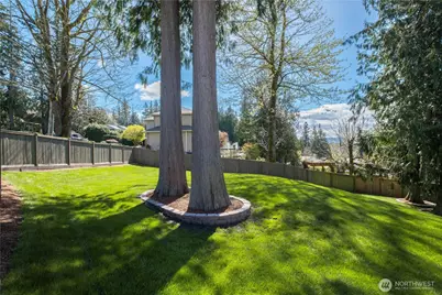 109 211th Place NE, Sammamish, WA 98074 - Photo 24