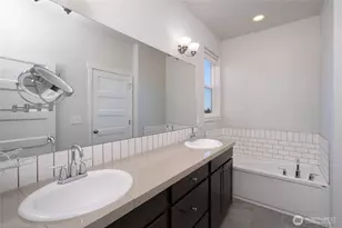 3817 Deskin Ct, Anacortes, WA 98221 - Photo 14